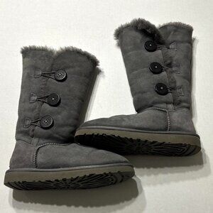 UGG Women's Bailey Button Triplet Ii Winter Boot
